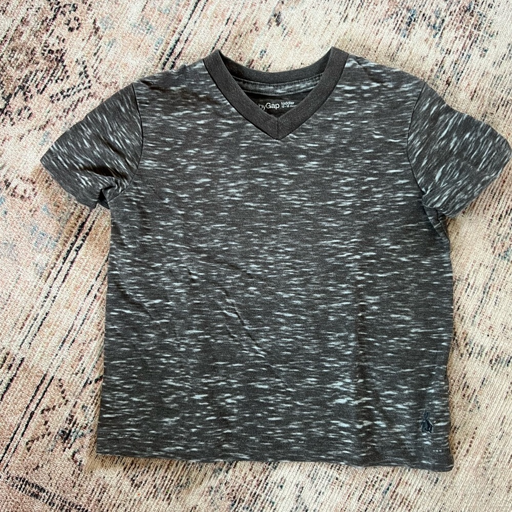 GAP Baby Boy Gray Short Sleeve Tee Modern Casual 12-18 month